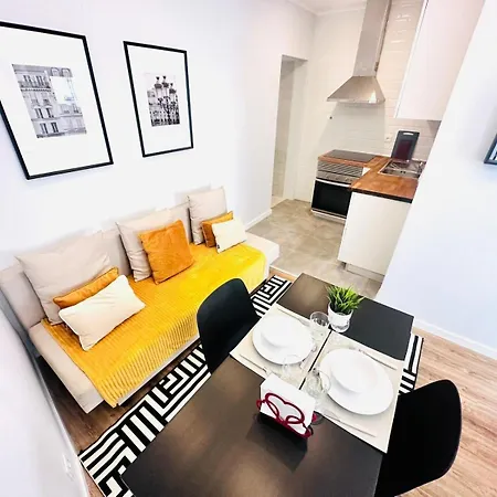 شقة 222 Charm For Tourists *